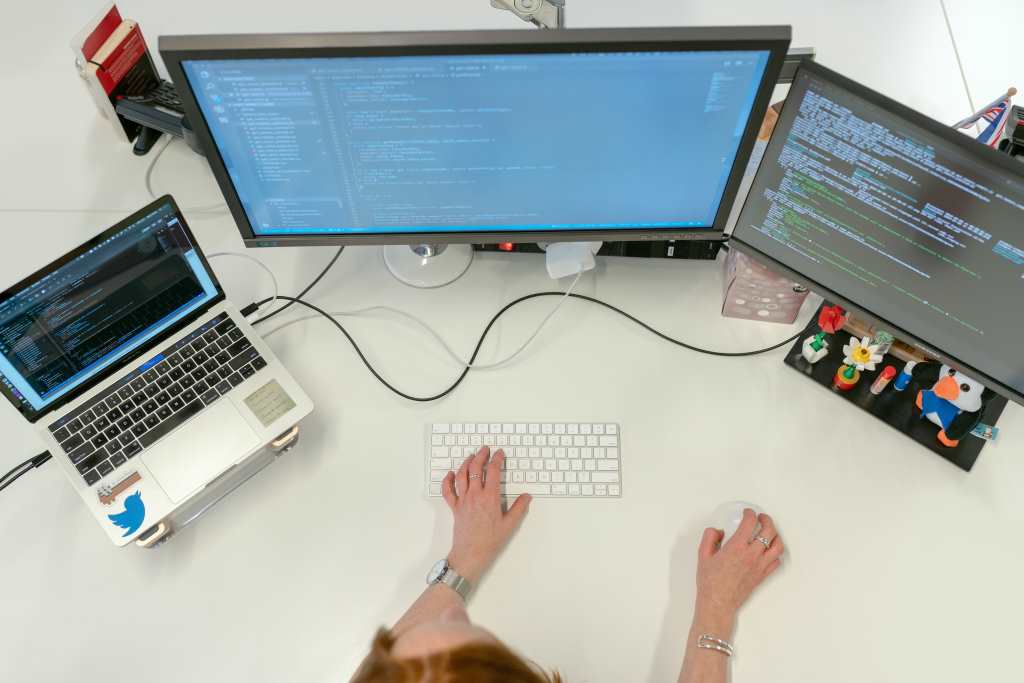 Keyboard and computer screens
